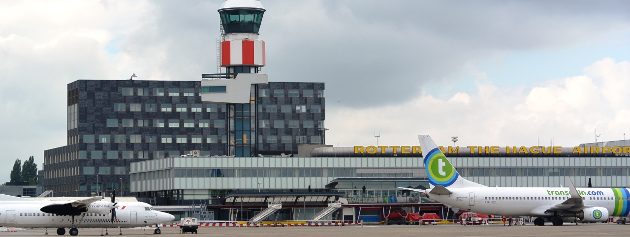 Charterflug im Privatjet zum Flughafen Rotterdam Den Haag