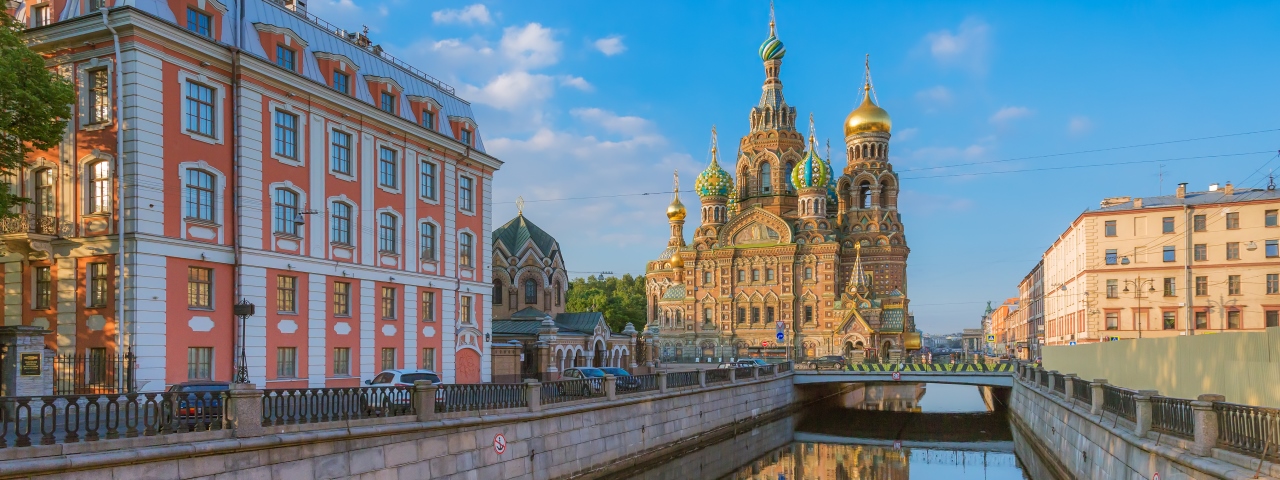 Luxus-Privatjet-Charter nach St. Petersburg