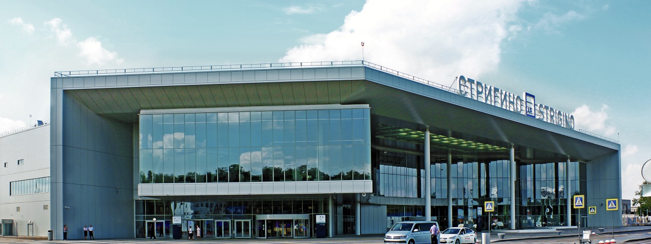 Alquiler de aviones privados y vuelos al aeropuerto de Strigino