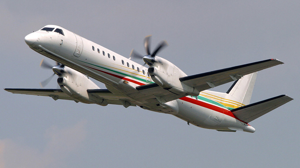 Saab 2000 самолет